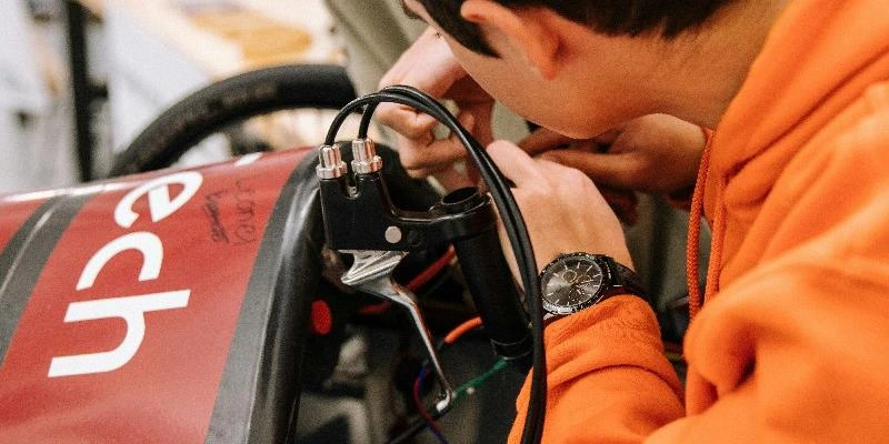 Comment Réussir Votre BTS Mécanique Automobile en Alternance